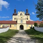 Siedlisko Mokra - Lesniczowka Pod Jaworem Holiday home